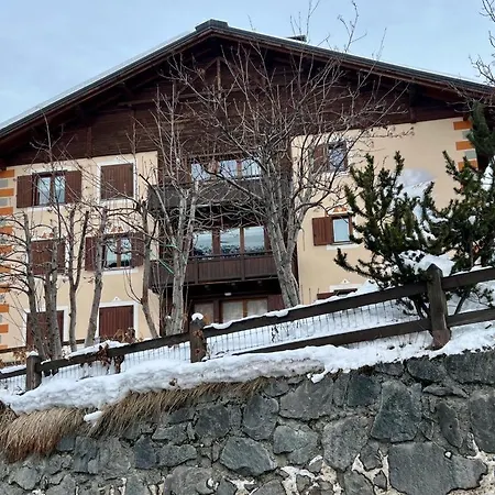 Genepi Apartamento *